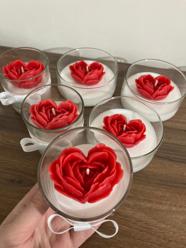 شمع شیشه ای گل قلبی
