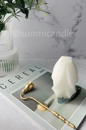 شمع مدل رومی شیاردار